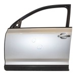 dveře přední levé VW Touareg 7LA 7L6  7L0831055L - lehce poškrábané (Holé)