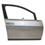 dveře přední pravé VW Golf VII 5G0 Alltrack  5G4831056AN/AQ/AR/AS - poškozené (Holé)
