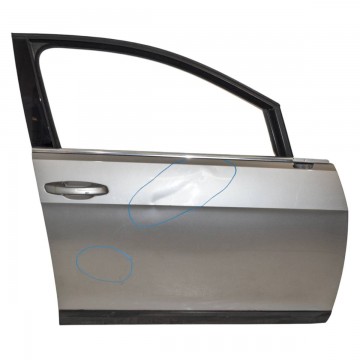 dveře přední pravé VW Golf VII 5G0 lift Alltrack  5G4831056AS - poškozené
