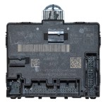 řídící jednotka dveří přední levá VW Touran 5TA  5Q0959593M