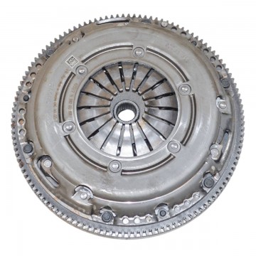 spojka VW Polo VI 2G0 lift 1,0 TSi DLA USM 5S  04C141025P  05C105269B