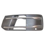 mřížka do nárazníku levá AUDI Q7 4M0  4M0807681Q  4M0807681T - poškozená