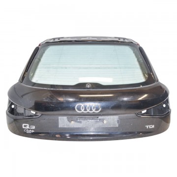 zadní páté dveře - holé AUDI Q3 8U0 (lift)  8U0827025  8U0827025B - lehce poškrábaný lak