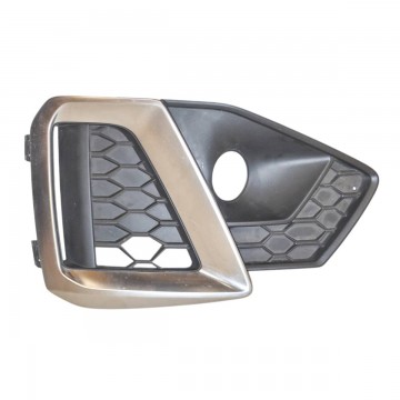 mřížka do nárazníku levá AUDI A4 8W0 lift  8W0807681AM - lehce poškrábaná