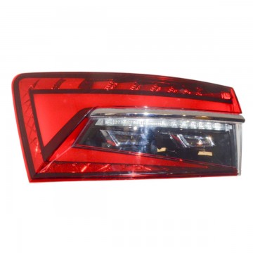 lampa zadní levá - LED ŠKODA Superb III 3V0 lift combi  3V9945207C - lehce poškrábaná