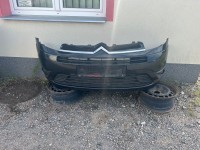 513. PŘEDNÍ NÁRAZNÍK CITROEN C4 GRAND PICASSO, OD-06 DO-13, ČERNÝ 