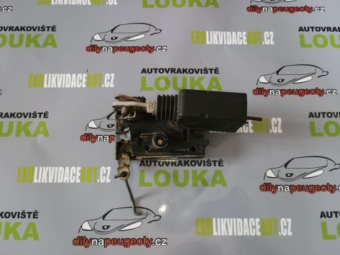 CITROEN SAXO 3DV. PRAVÝ PŘEDNÍ ZÁMEK CENTRÁLU - CENTRÁLOVÝ ZÁMEK