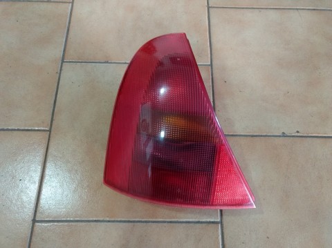 ZADNÍ SVĚTLO LEVÉ, RENAULT CLIO ll, OD-98 DO-01