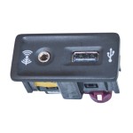 přípojka pro externí audio zdroje - konektor AUX-IN + USB VW Golf VII 5G0  5G0035222F