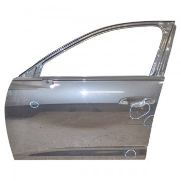 dveře přední levé - holé AUDI A6 4K0  4K0831051B - poškrábané