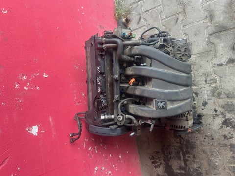 MOTOR 1,8 16V 81KW LFY PEUGEOT 406 306 CITROEN