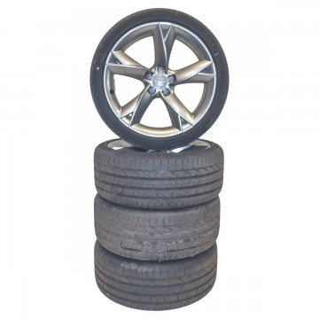 AUDI A5 8T0 lift sada kol s pneu 255/35 R19 8,5Jx19H2 ET32  8T0601025CK