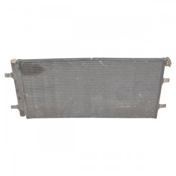 chladič klimatizace AUDI  8T0260401  8T0260403  8T0260403F - lehce poškozený