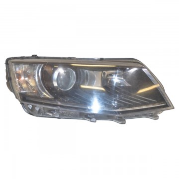 světlomet přední pravý - holý xenon LED ŠKODA Octavia III 5E0  5E1941016B - poškozený