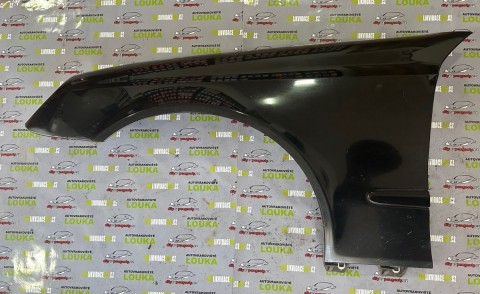 PŘEDNÍ BLATNÍK, MERCEDES-BENZ E200, ČERNÝ, LEVÝ