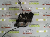 FORD C-MAX LEVÝ PŘEDNÍ ZÁMEK CENTRÁLU - CENTRÁLOVÝ ZÁMEK, 3M5A R21813ER