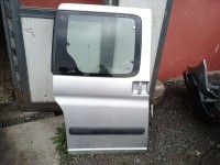 180. PRAVÉ ZADNÍ DVEŘE CITROEN BERLINGO, STŘÍBRNÉ OD-96