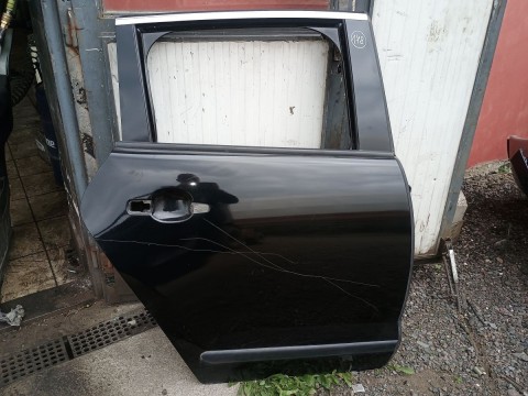 178. PRAVÉ ZADNÍ DVEŘE PEUGEOT 3008, ČERNÉ, OD-09