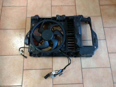 SAHARA - CHLADIČOVÁ STĚNA S VRTULÍ PEUGEOT 407 RHR OD-04