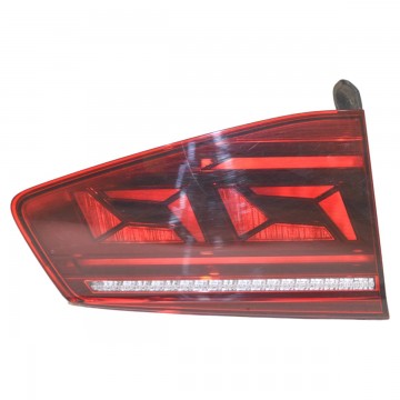 lampa zadní levá - LED, vnitřní do pátých dveří VW Passat B8 3G0 lift combi  3G9945307N