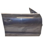 dveře přední pravé AUDI A5 8T0 lift Sportback  8T8831052C (Holé)