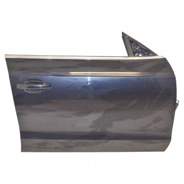 dveře přední pravé AUDI A5 8T0 lift Sportback  8T8831052C (Holé)