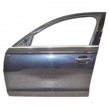 dveře přední levé AUDI A6 4G0 lift  4G0831051 - lehce poškrábané (Holé)