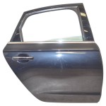 dveře zadní pravé AUDI A6 4G0 lift sedan  4G5833052 - lehce poškrábané (Holé)
