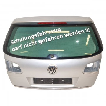 zadní páté dveře - holé VW Passat B6 3C0 combi  3C9827025M - lehce poškrábané