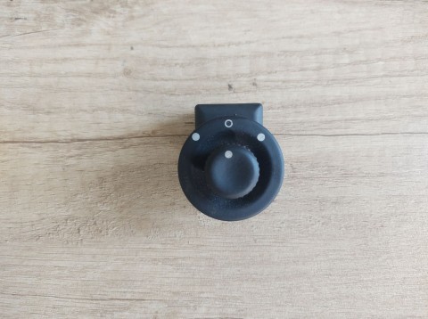 OVLÁDÁNÍ ELEKTRICKÝCH ZRCÁTEK RENAULT LAGUNA ll, 8200002442A