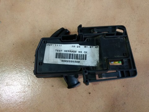 POJISTKOVÁ SKŘÍŇ - BATERIOVÝ MODUL 9662335380, CITROEN C5 X7