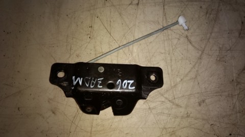 ZÁMEK KUFRU PEUGEOT 206