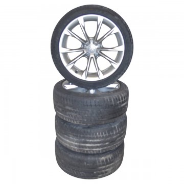 AUDI A5 8T0 lift sada kol s pneu 245/40 R18 8,5Jx18H2 ET29  8T0601025CA  8Z8