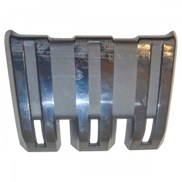 středová krytka masky - pro radar ŠKODA Kamiq 658  658853655 - poškrábaná