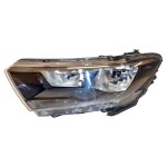 světlomet přední pravý - halogenový FORD Tourneo Connect 2KF 2KF941005F - lehce poškrábaný