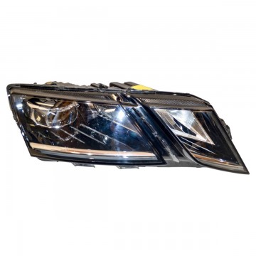 světlomet přední pravý - holý LED ŠKODA Octavia III 5E0 lift - poškrábaný