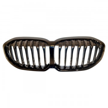 maska BMW 3 G20 G21  812212102 - poškrábaná