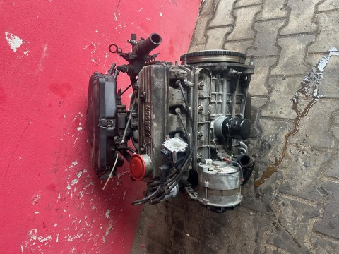 Motor 1,3 Škoda Felicia 781.136B kompletní motor